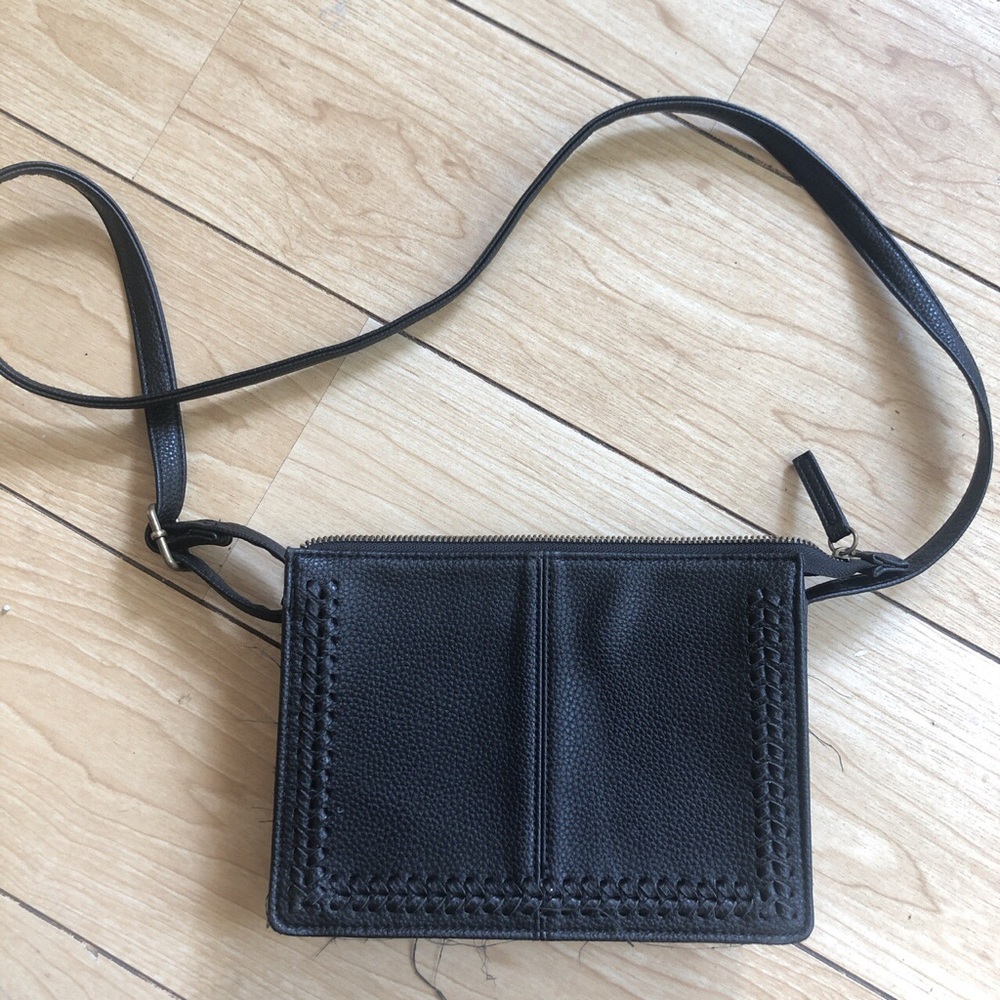 Boxy leather bag